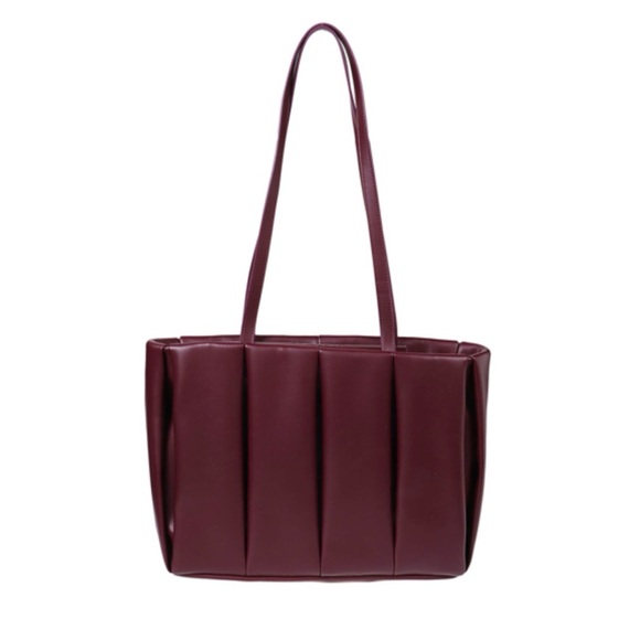 Themoire Handbags - Themoirè Kore Burgundy Vegan Nappa Quilted Tote with Pouch & Dust Bag